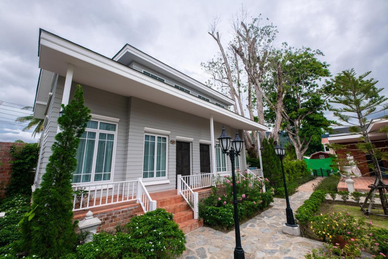 Baroque Boutique Resort ラノーン エクステリア 写真